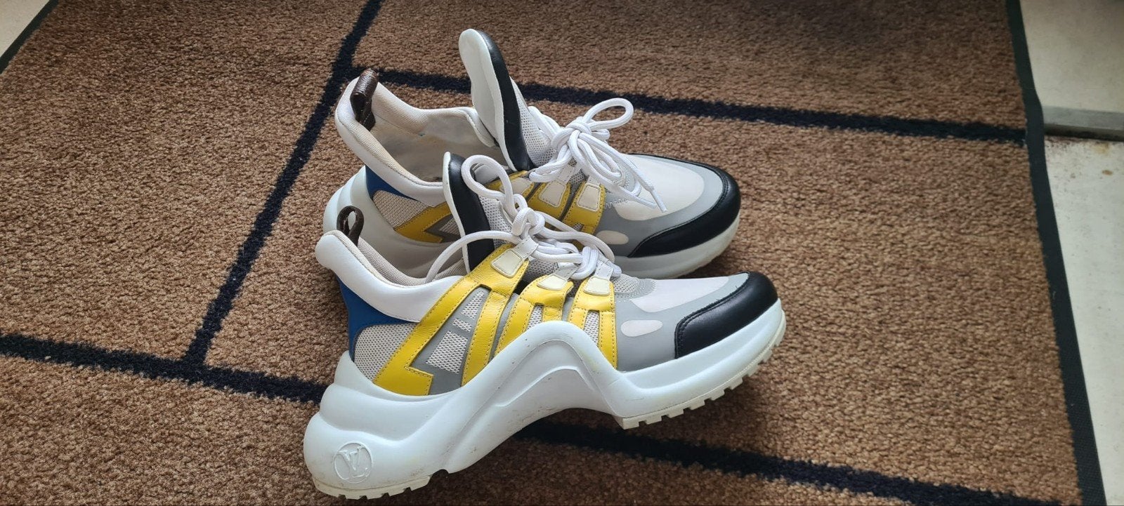 Louis Vuitton Archlight Sneakers Maat 40, Wit, Louis Vuitton, Ophalen of Verzenden, Sneakers of Gympen