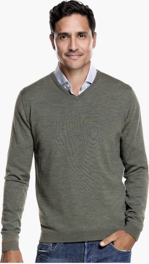 Joe Merino - vhals - M - khakigroen - nieuwstaat, Kleding | Heren, Maat 48/50 (M), Joe Merino, Ophalen of Verzenden, Zo goed als nieuw