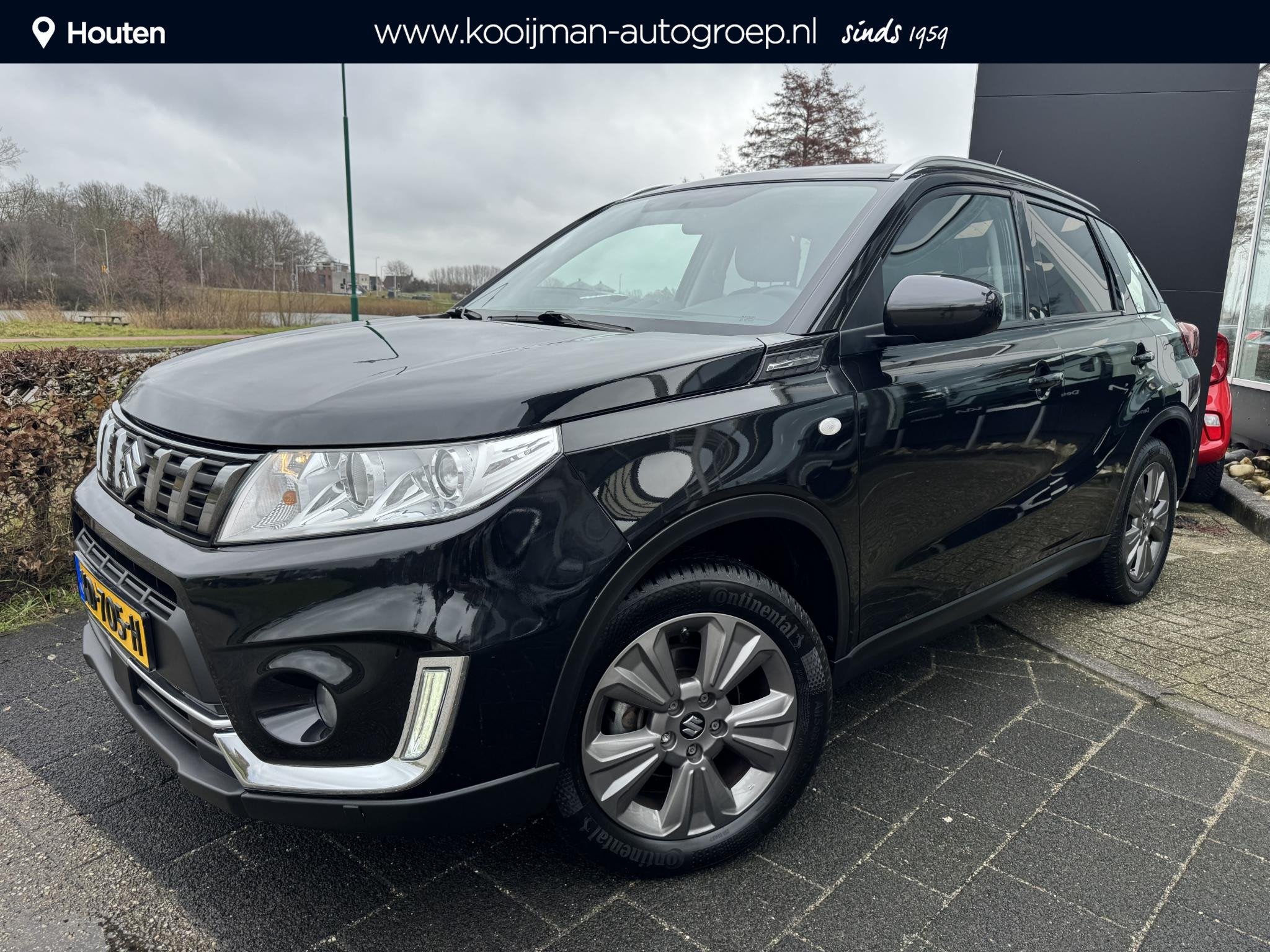 Suzuki Vitara 1.0 Boosterjet Select Afneembare Trekhaak, All, Voorwielaandrijving, Stof, Gebruikt, Euro 6