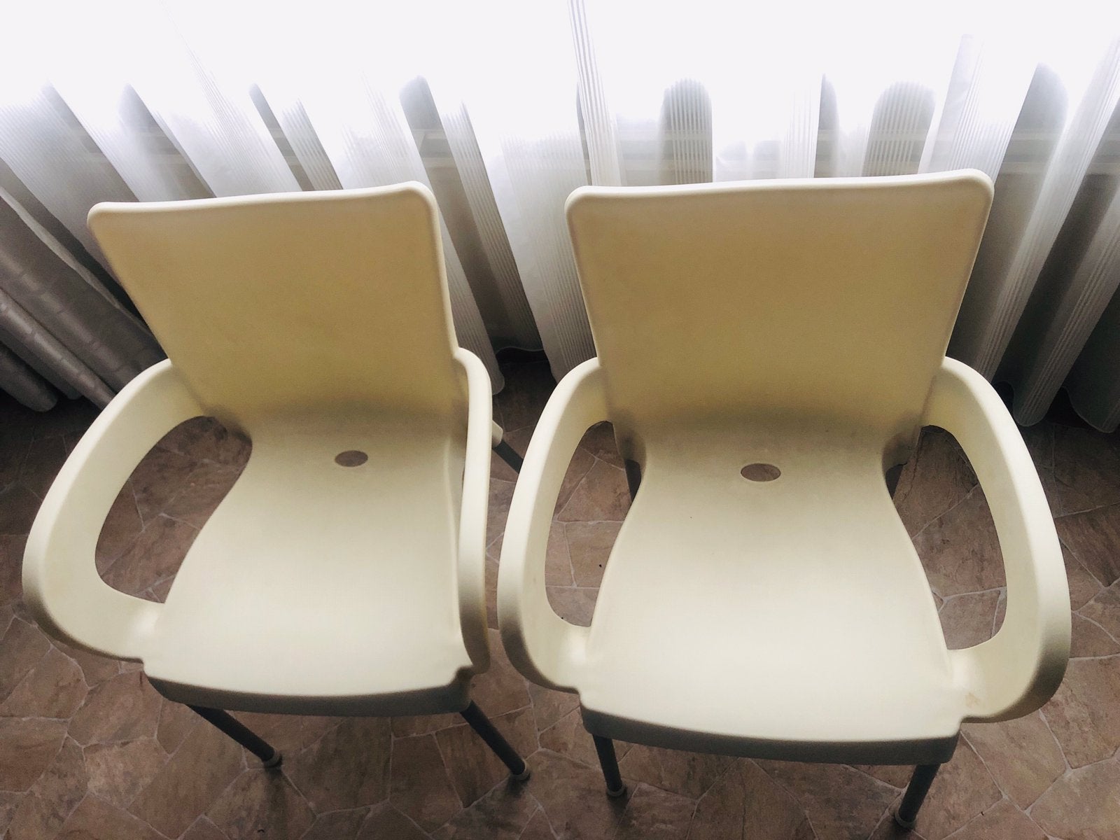 3 Goede horeca/terrasstoelen, Ophalen of Verzenden, Zo goed als nieuw, Kunststof