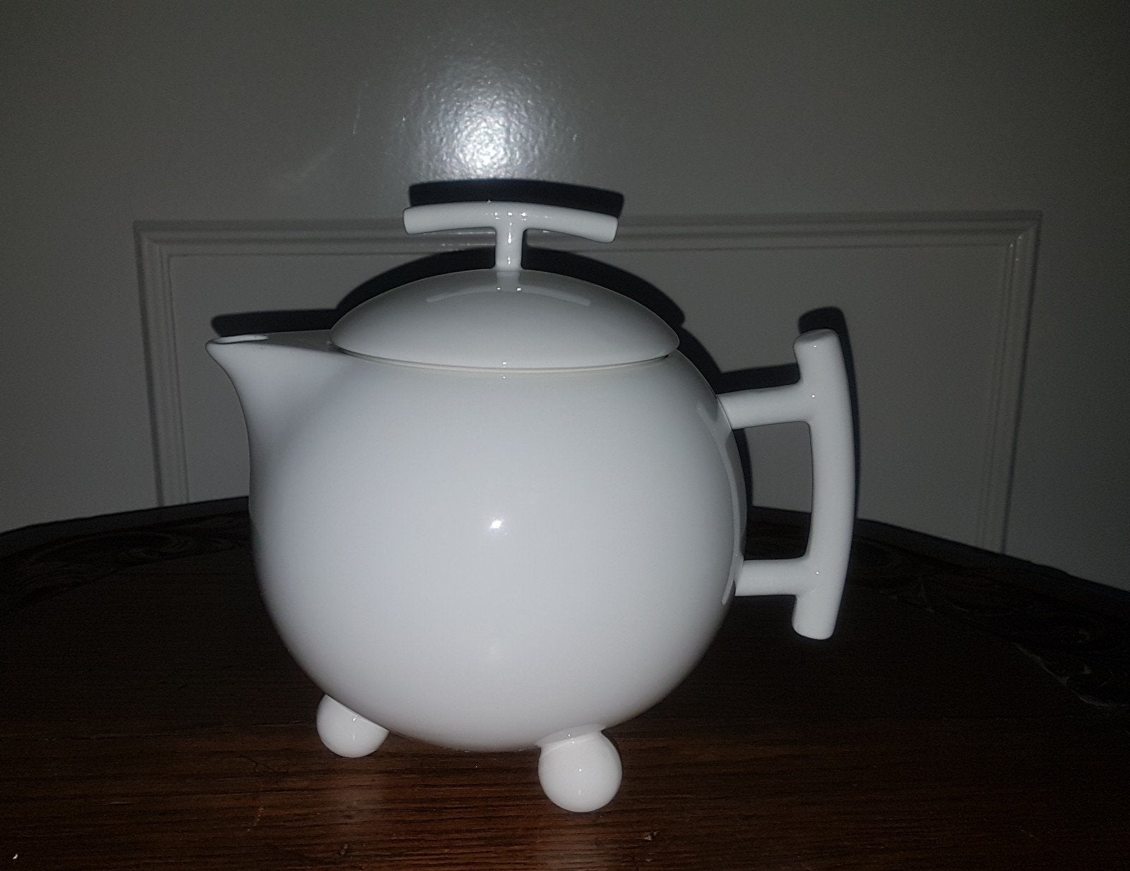 YONG Theepot met filter, wit porselein. Nieuw!, Overige typen, Nieuw, Ophalen of Verzenden, Overige stijlen