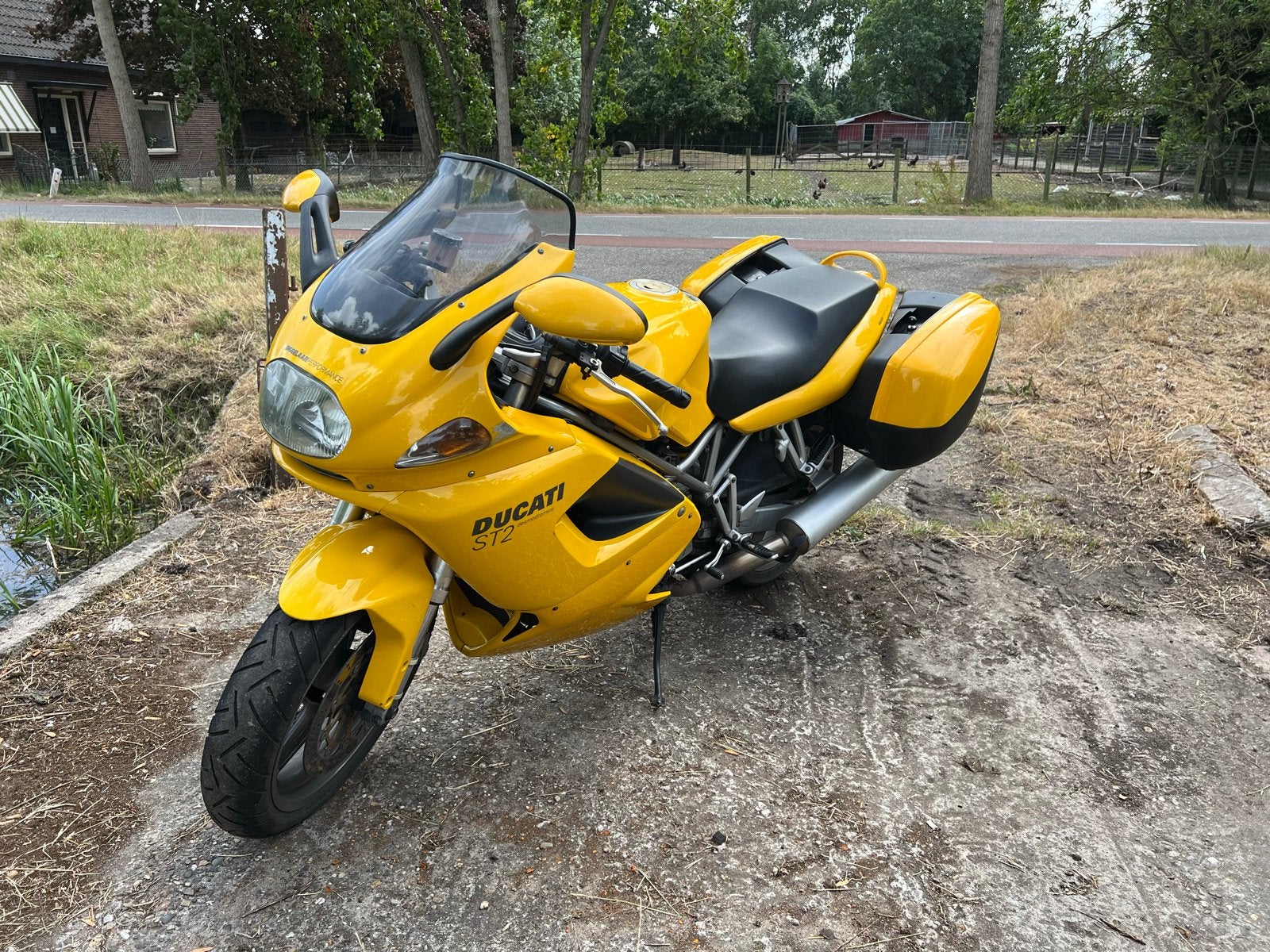 Ducati ST2 Toermotor met zijkoffers, Motoren, Motoren | Ducati, Particulier, Toermotor, meer dan 35 kW, 2 cilinders, Minimaal motorrijbewijs A2