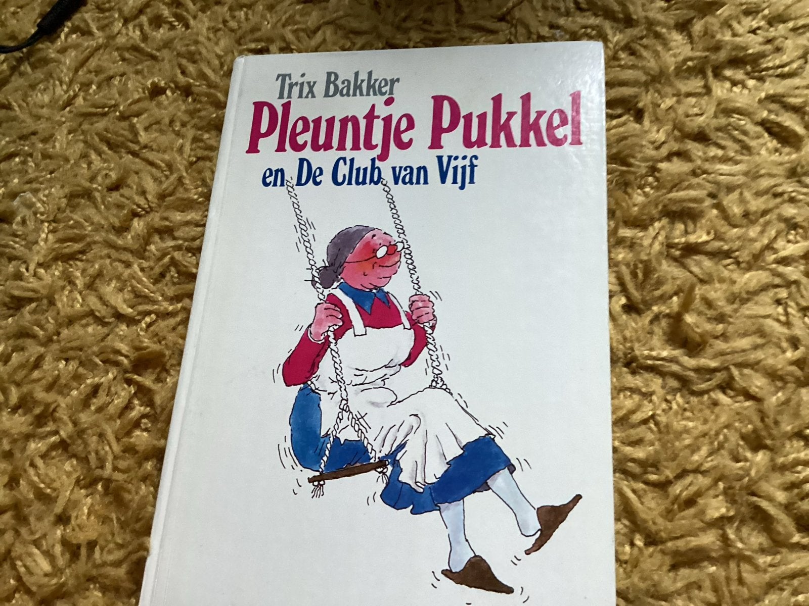 PLeuntje Pukkel en De Club van Vijf - Trix Bakker, Boeken, Kinderboeken | Jeugd | onder 10 jaar, Gelezen, Fictie algemeen, Ophalen