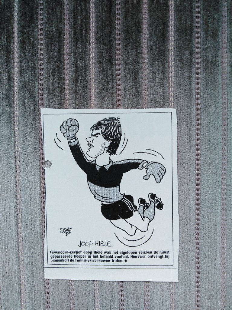 Knipsel - Joop Hiele, Ophalen of Verzenden, Gebruikt, Overige binnenlandse clubs, Poster, Plaatje of Sticker