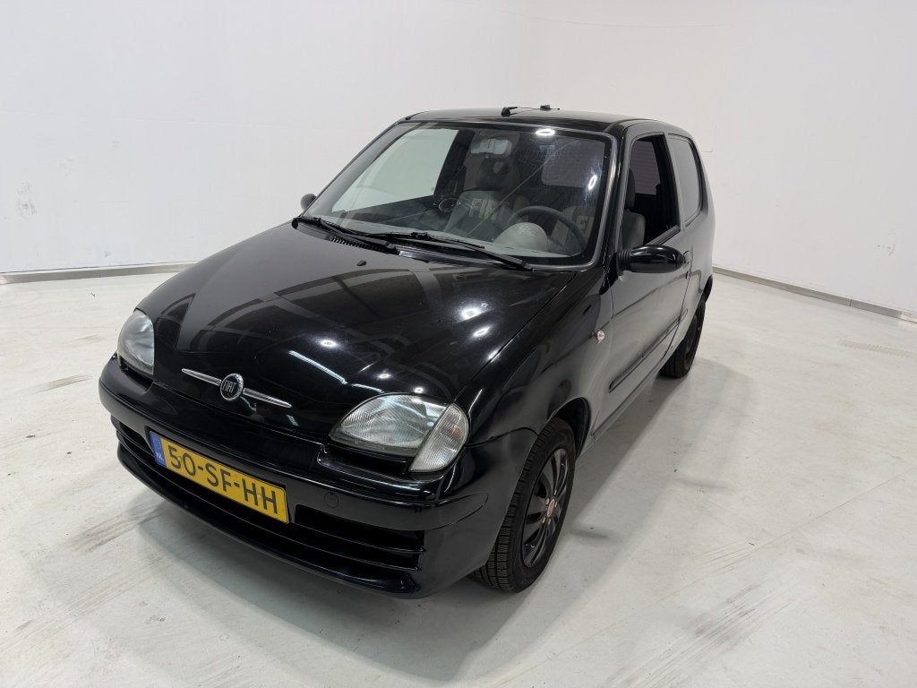 Fiat Seicento 1.1 Young (bj 2005), Stof, 4 stoelen, Elektrische ramen, Zwart