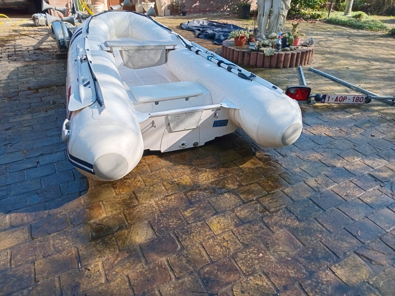 RIB 3.5mt plus motor 9.9 en trailer, Ophalen
