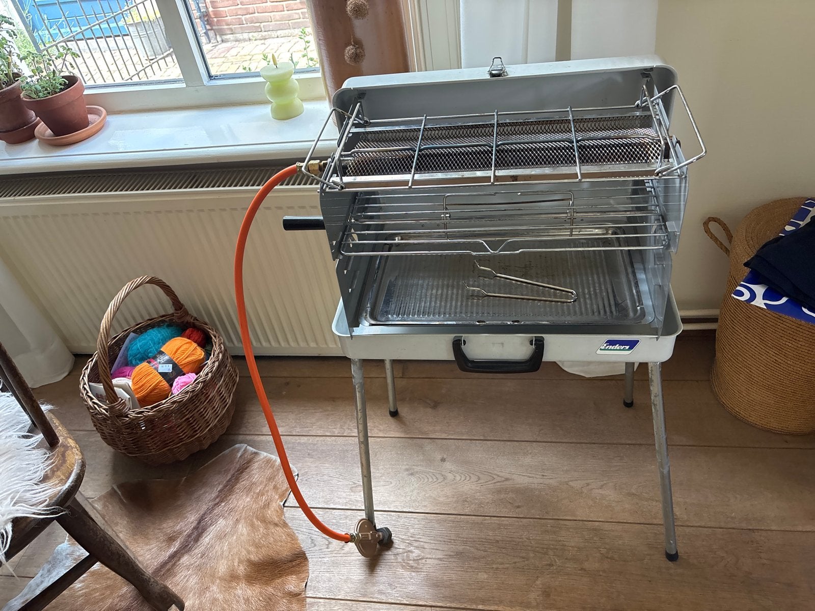 Enders gasbarbecue met draaispit - Ideaal voor camping, Ophalen of Verzenden, Gebruikt