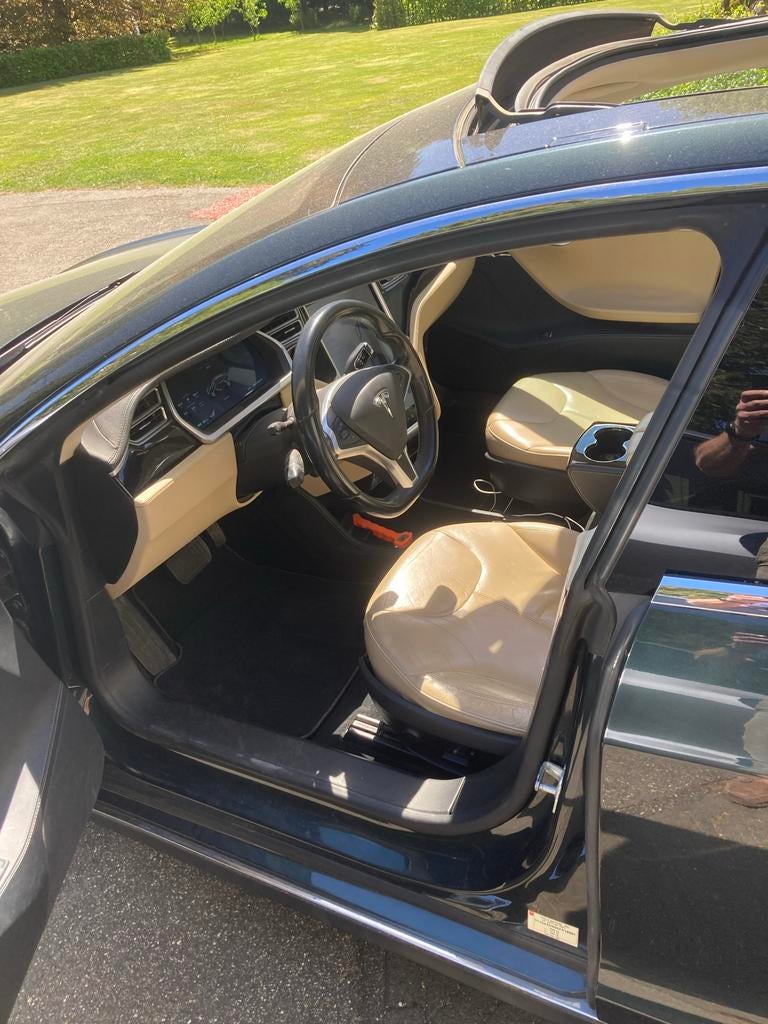 Tesla Model S 2013 Groen, Auto's, Achterwielaandrijving, Beige, 38 min, Model S