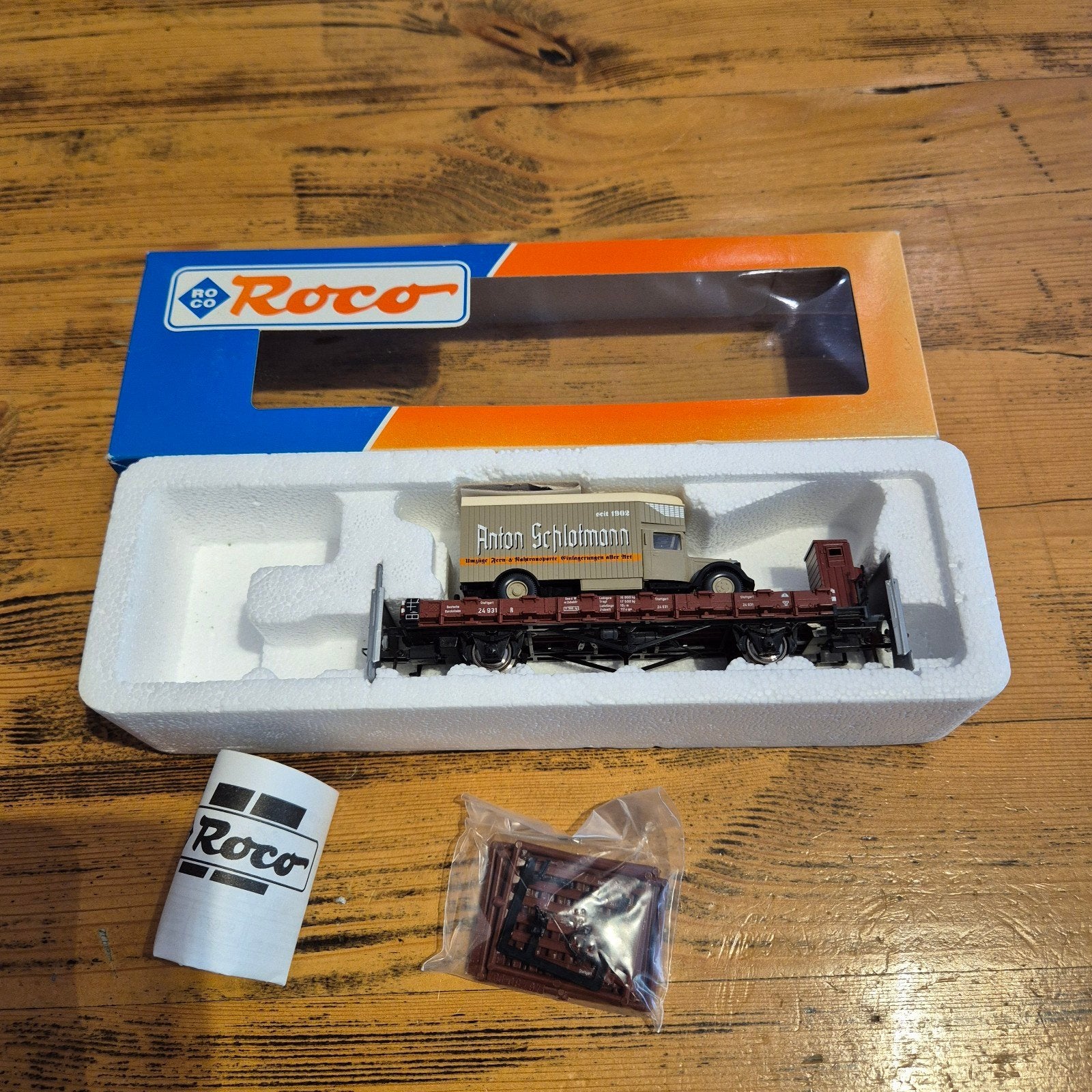 Roco 47722 Platte wagen met vrachtwagen 'Anton Schleipmann', Gelijkstroom, Wagon, Ophalen of Verzenden, Zo goed als nieuw