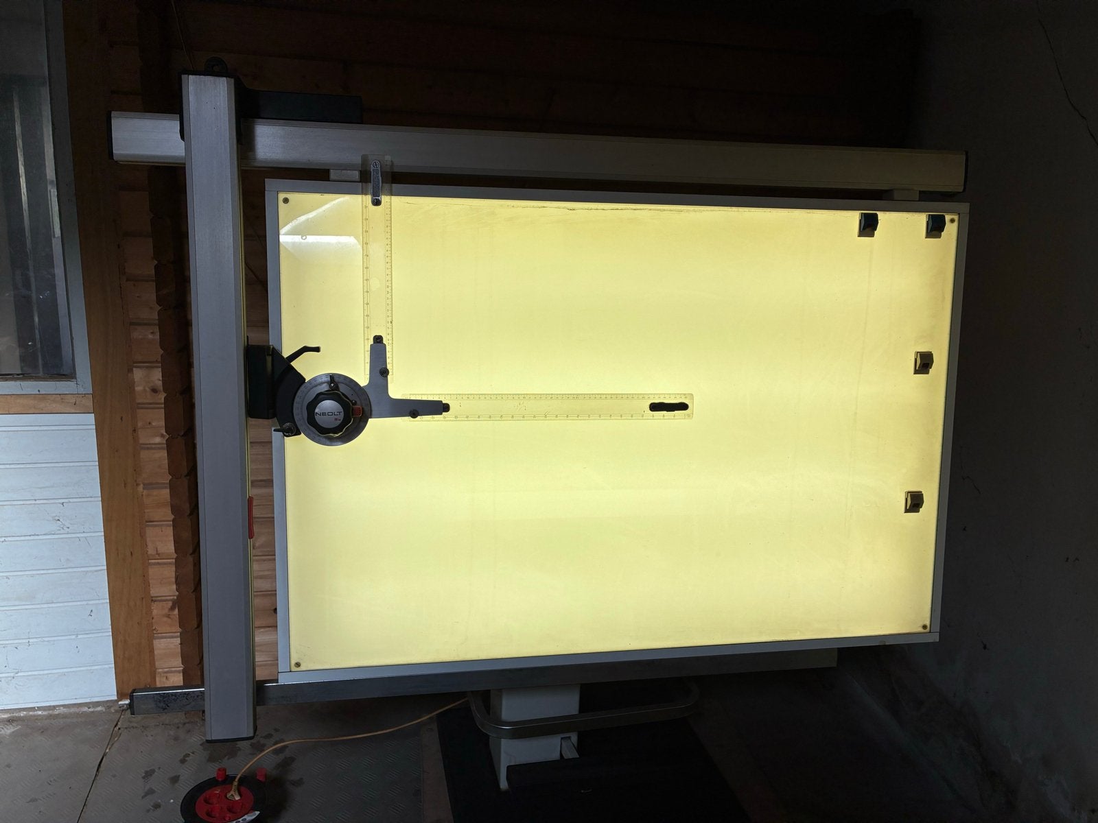 Professionele tekentafel met verlichting - Neolt Poker Lux, Doe-het-zelf en Verbouw, Ophalen, Gebruikt, 150 tot 170 cm, Verlichting