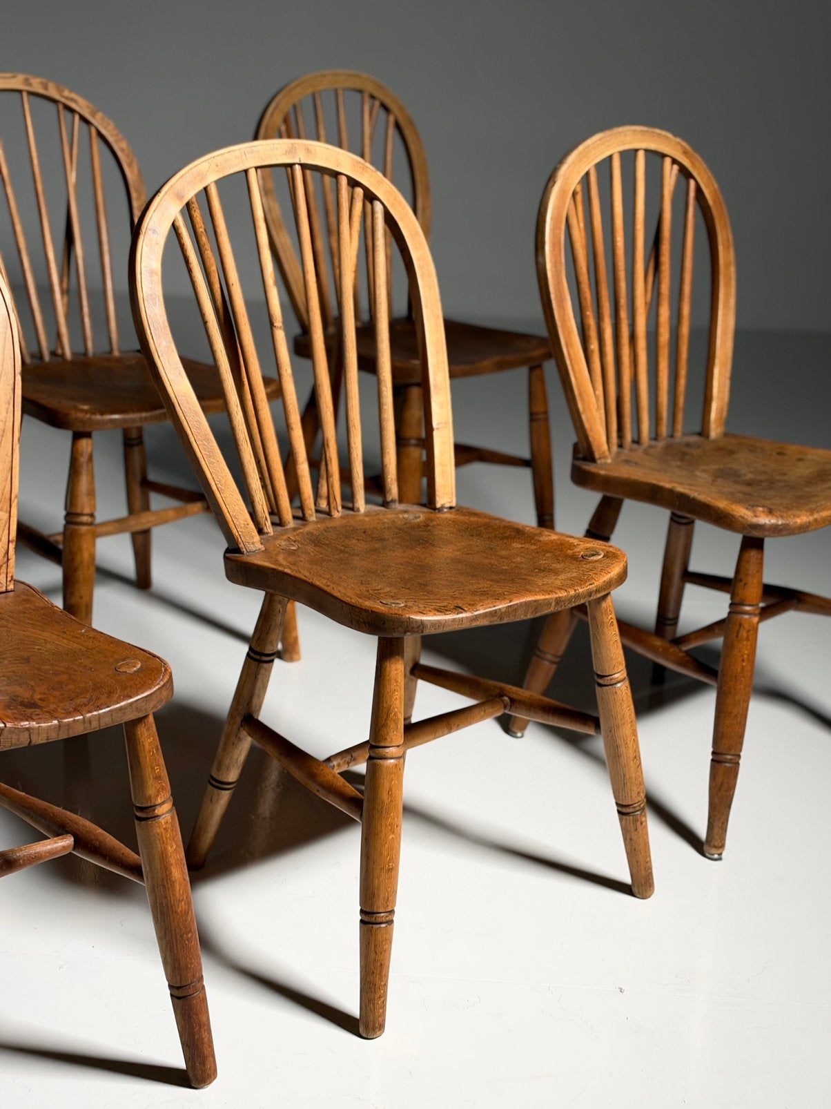 Set van 6 Engelse Windsor stoelen antiek, Huis en Inrichting, Bruin, Ophalen of Verzenden, Vijf, Zes of meer stoelen, A