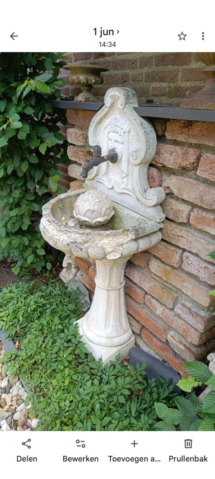 Klassieke Italiaanse fontein met kraan voor tuin of terras, Ophalen, Gebruikt, Graniet, Fontein
