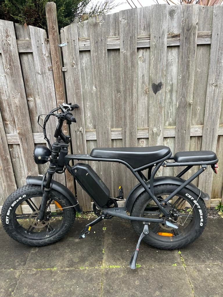 Fatbike ouxi v8 met achterzitje, Zo goed als nieuw, 51 tot 55 cm, 50 km per accu of meer, Ophalen