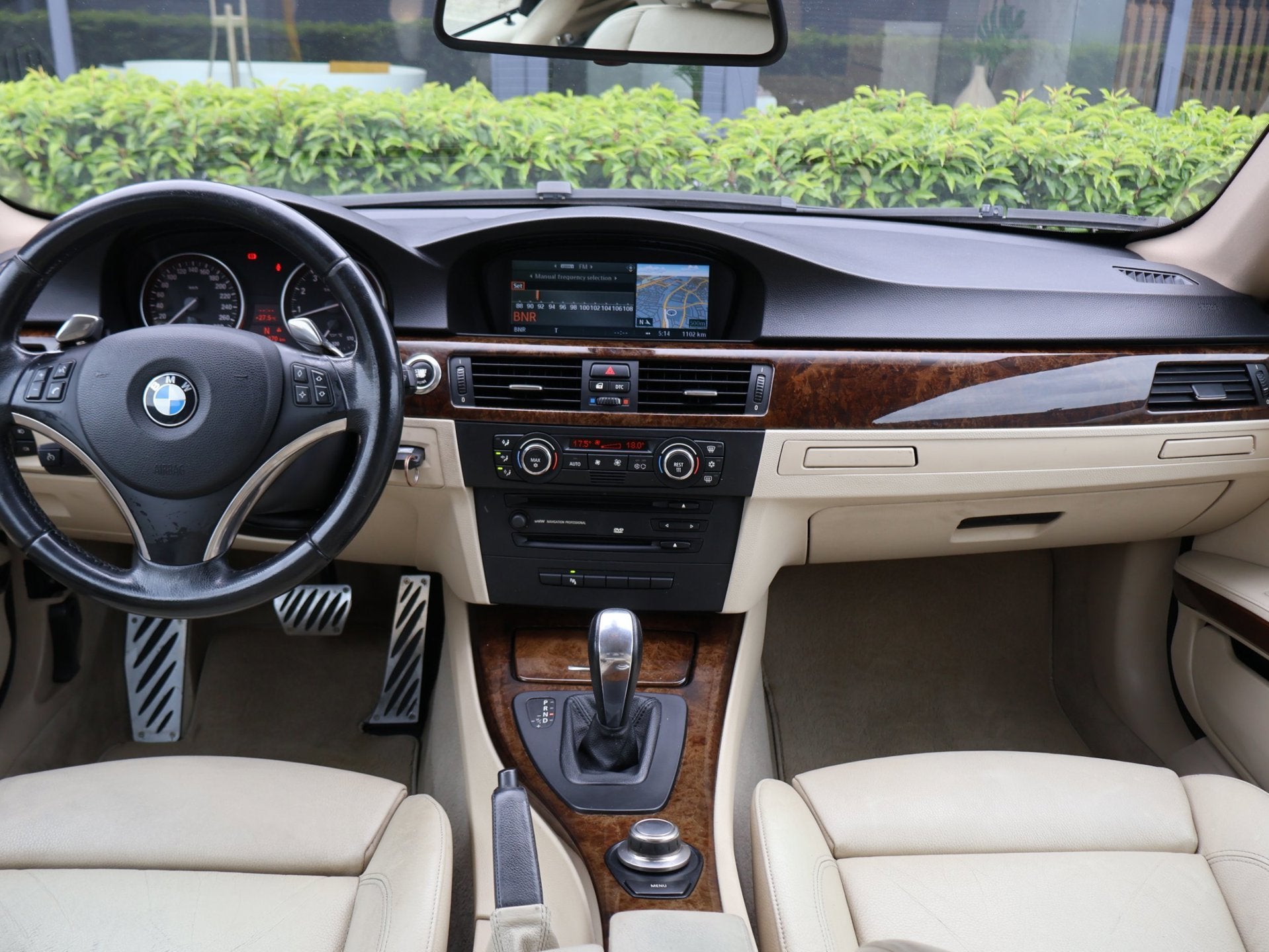 BMW 3-serie Coupé 335i|Export/Handel, Auto's, BMW, Automaat, Achterwielaandrijving, Gebruikt, Beige