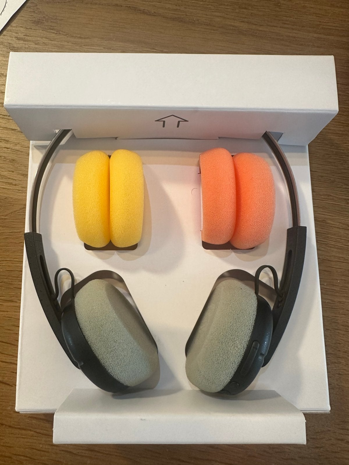 Philips TAH2000 Bluetooth Koptelefoon – Zo goed als nieuw