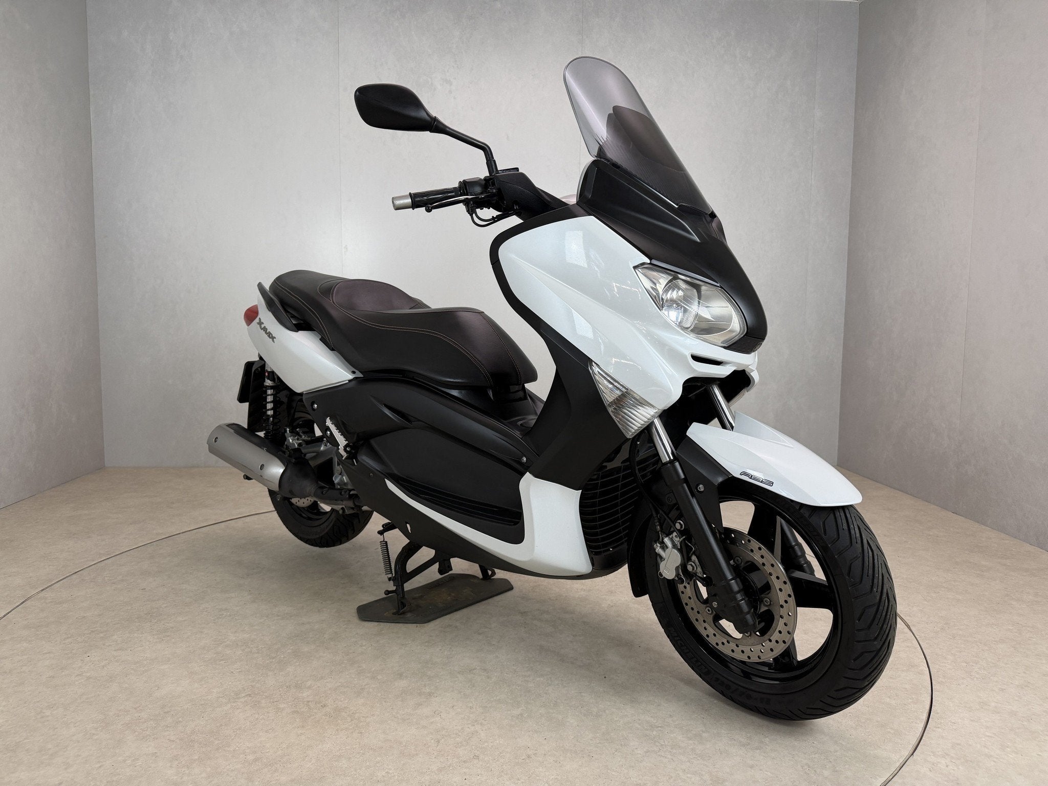 Yamaha YP 250R X-MAX ABS (bj 2010), Scooter, Klantenservice@yamaha-motor.nl, Koolhovenlaan 101
1119 NC  Schiphol-Rijk, NL, 12 t/m 35 kW