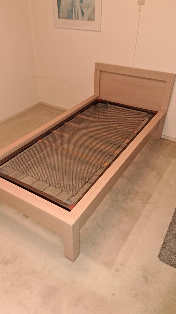Eenpersoonsbed 200x90 cm met spiraalbodem, Ophalen of Verzenden