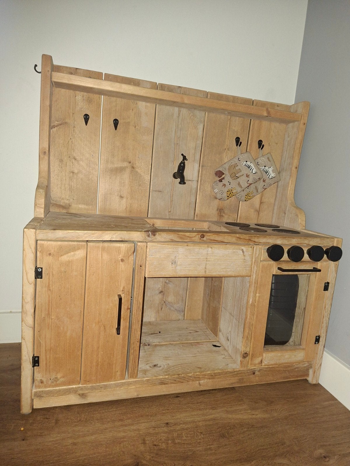 steigerhouten kinder keuken, Ophalen