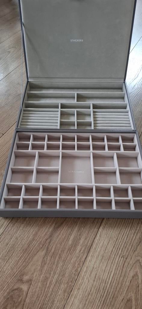 Stackers juwelendoos 2 laags, Ophalen of Verzenden, Zo goed als nieuw, Hard kunststof, Minder dan 50 cm