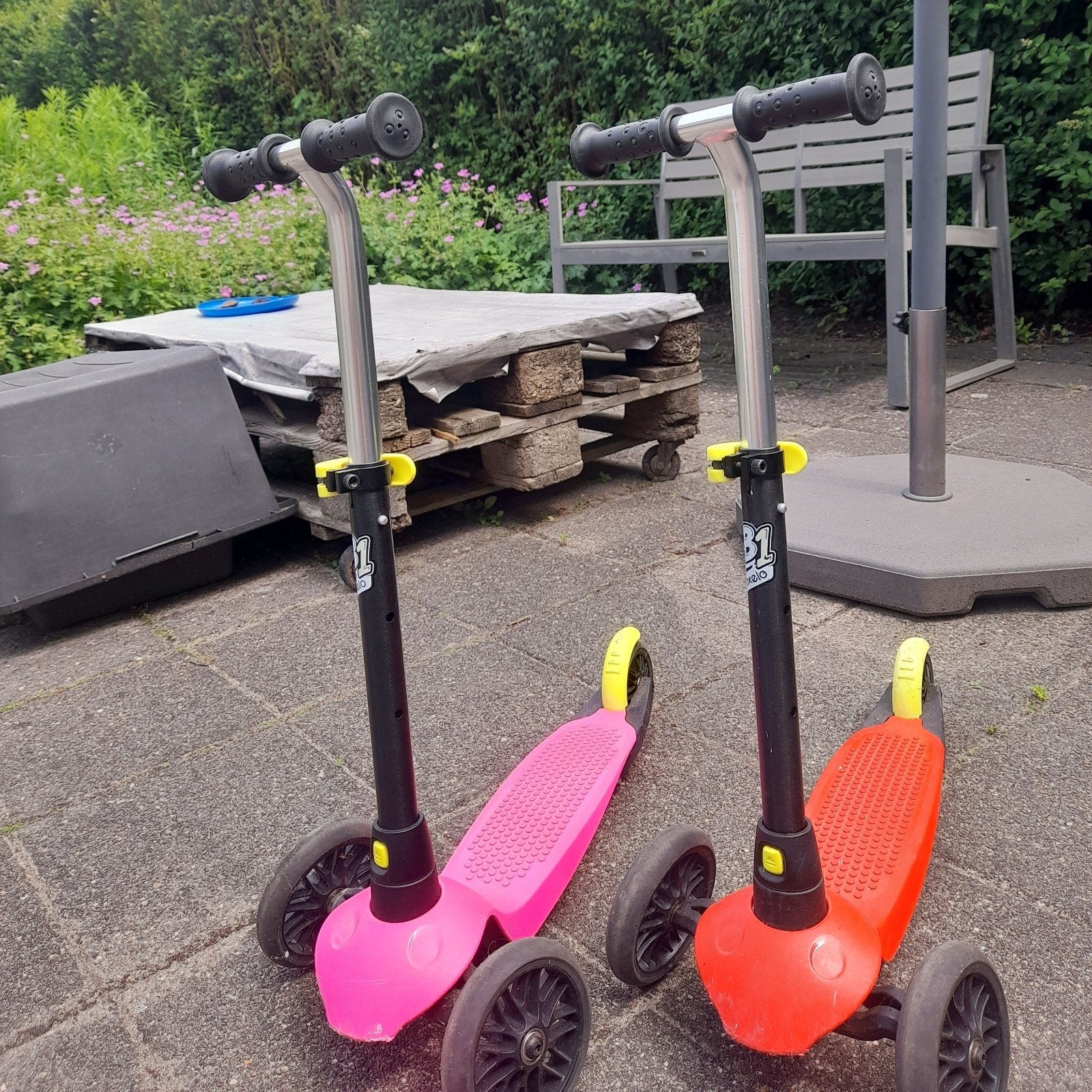 2 kinderstepjes, Ophalen, Gebruikt, Gewone step
