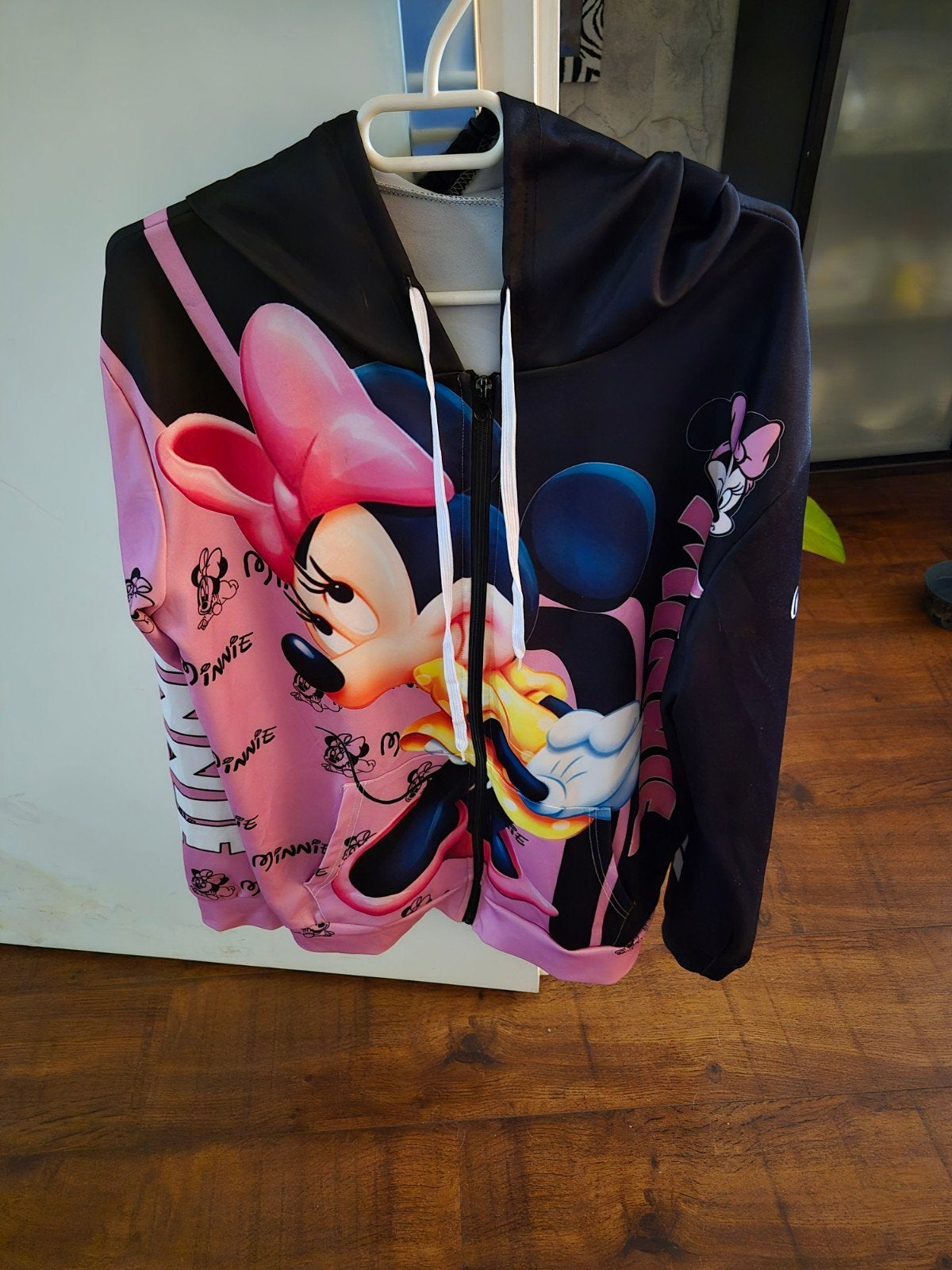 Nieuwe Minnie Mouse hoodie met rits - Maat 42 (L), Ophalen of Verzenden, Nieuw, Maat 42/44 (L), Zwart