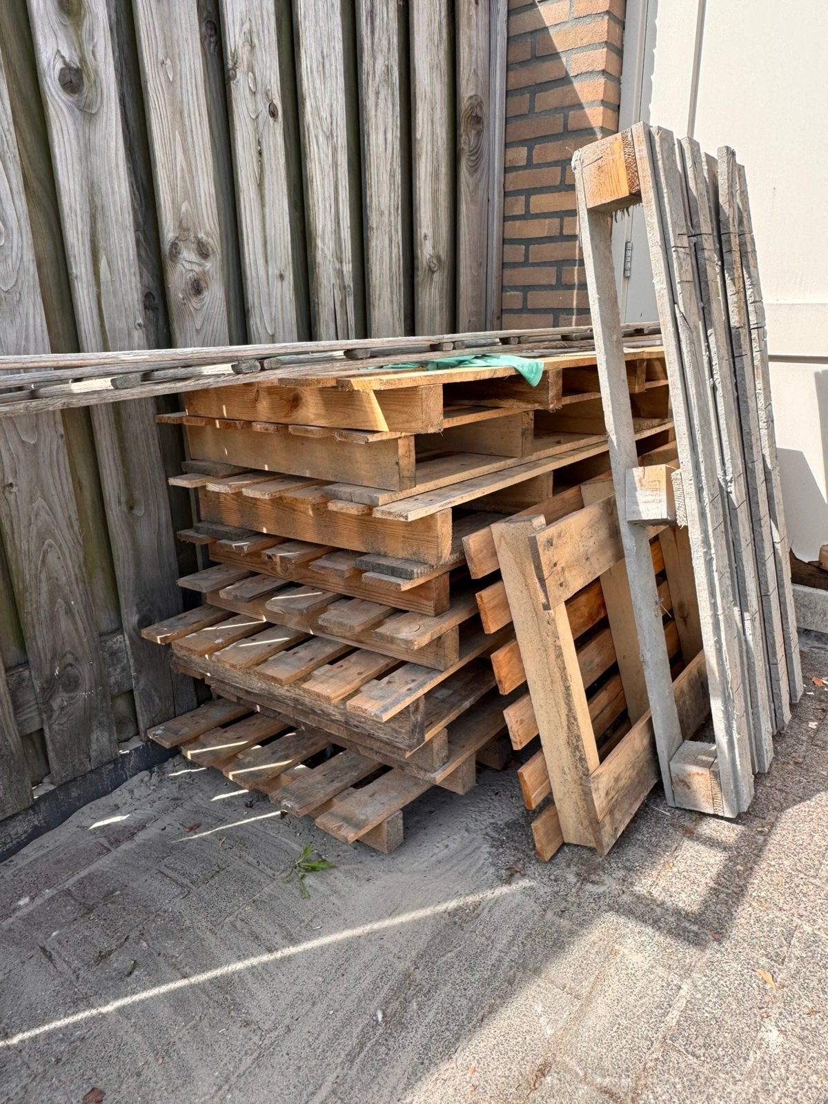 Diverse pallets, Doe-het-zelf en Verbouw, Hout en Planken, Ophalen, Zo goed als nieuw, Pallet, Minder dan 200 cm