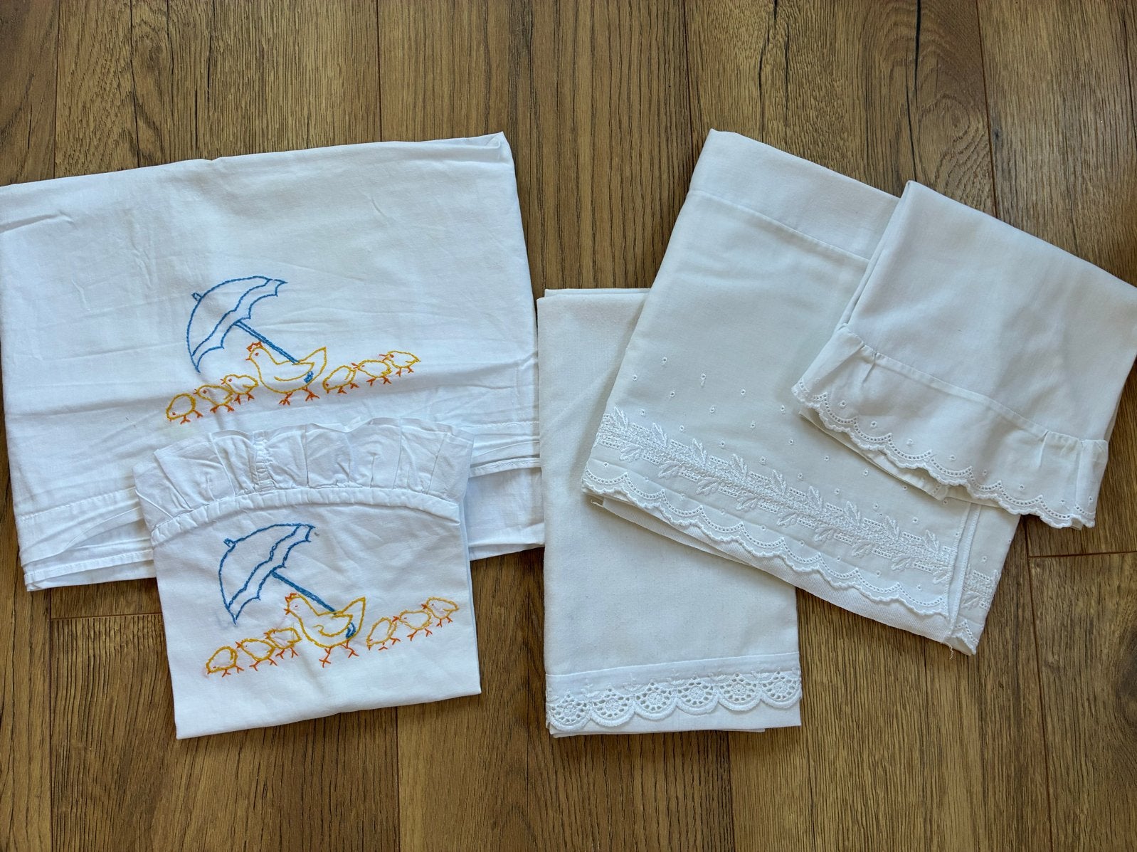 Vintage wieglakens, handgeborduurd, Gebruikt, Overige merken, Jongetje of Meisje, Wit