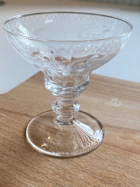 Antieke  Coupe Teresienthal kristal, Verzenden