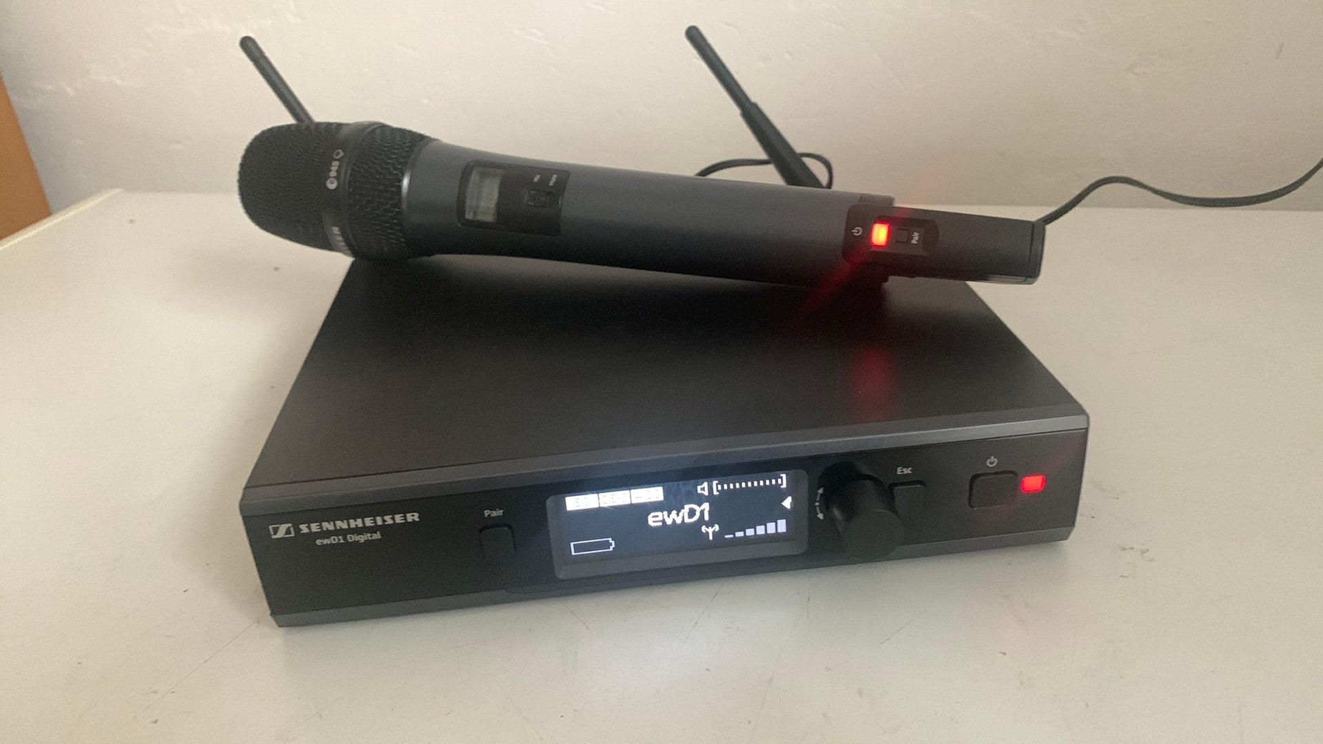 Sennheiser ewD1, Ophalen of Verzenden, Zo goed als nieuw, Zangmicrofoon, Draadloos