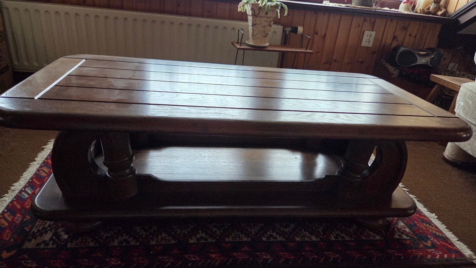 Massieve houten salontafel met opbergruimte, 100 tot 150 cm, Zo goed als nieuw, Klassiek, Landelijk, Rechthoekig