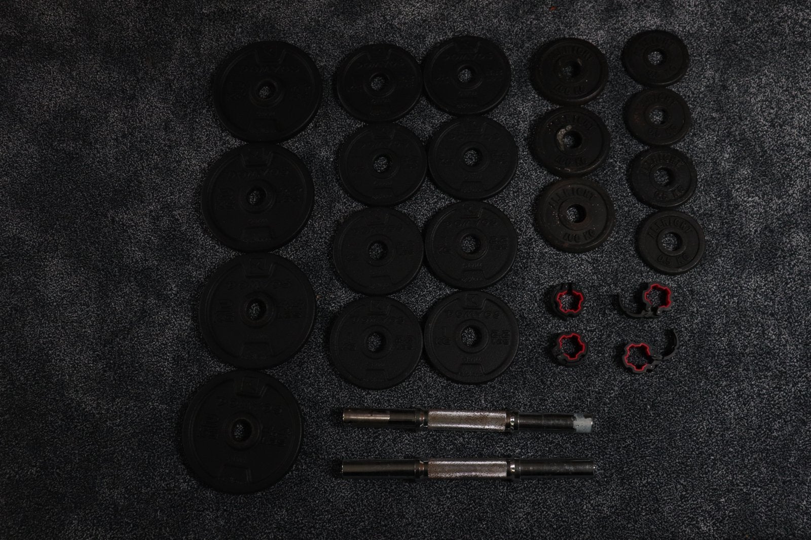 DOMYOS Dumbbellset 25 KG | Extra Gewichten + Koffer, Sport en Fitness, Ophalen, Gebruikt, Dumbbell