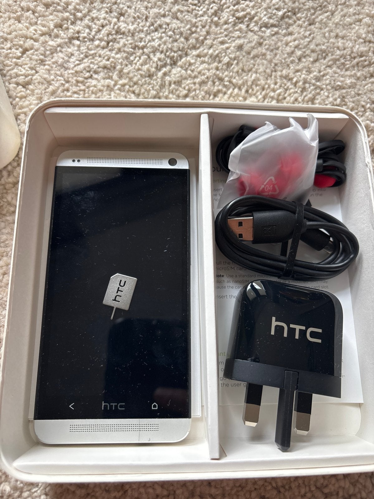 HTC One M7 (Zilver) - Compleet met doos en accessoires, Telecommunicatie, HTC, Gebruikt, Verzenden, Minder dan 3 megapixel
