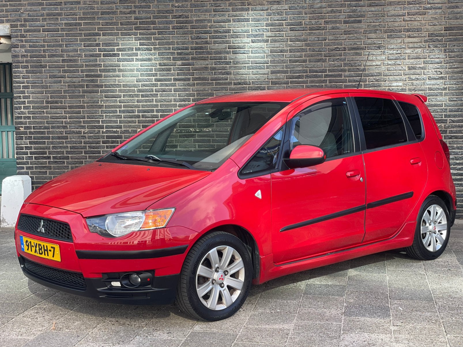 Mitsubishi Colt 1.3 5-DR Nap✅Apk Trekhaak Airco 1e eigenaar, Voorwielaandrijving, Stof, Zwart, Colt