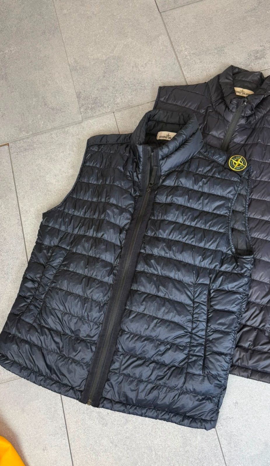 Stone island bodywarmer M, Kleding | Heren, Ophalen of Verzenden, Zo goed als nieuw, Maat 48/50 (M), Zwart