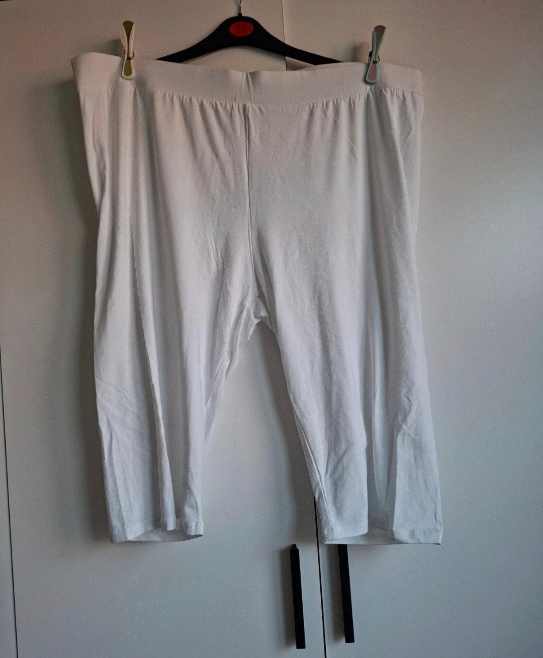 Nieuwe Only Carmakoma Capri Legging - Maat 54, Kleding | Dames, Wit, Nieuw, Ophalen of Verzenden, Broek of Spijkerbroek