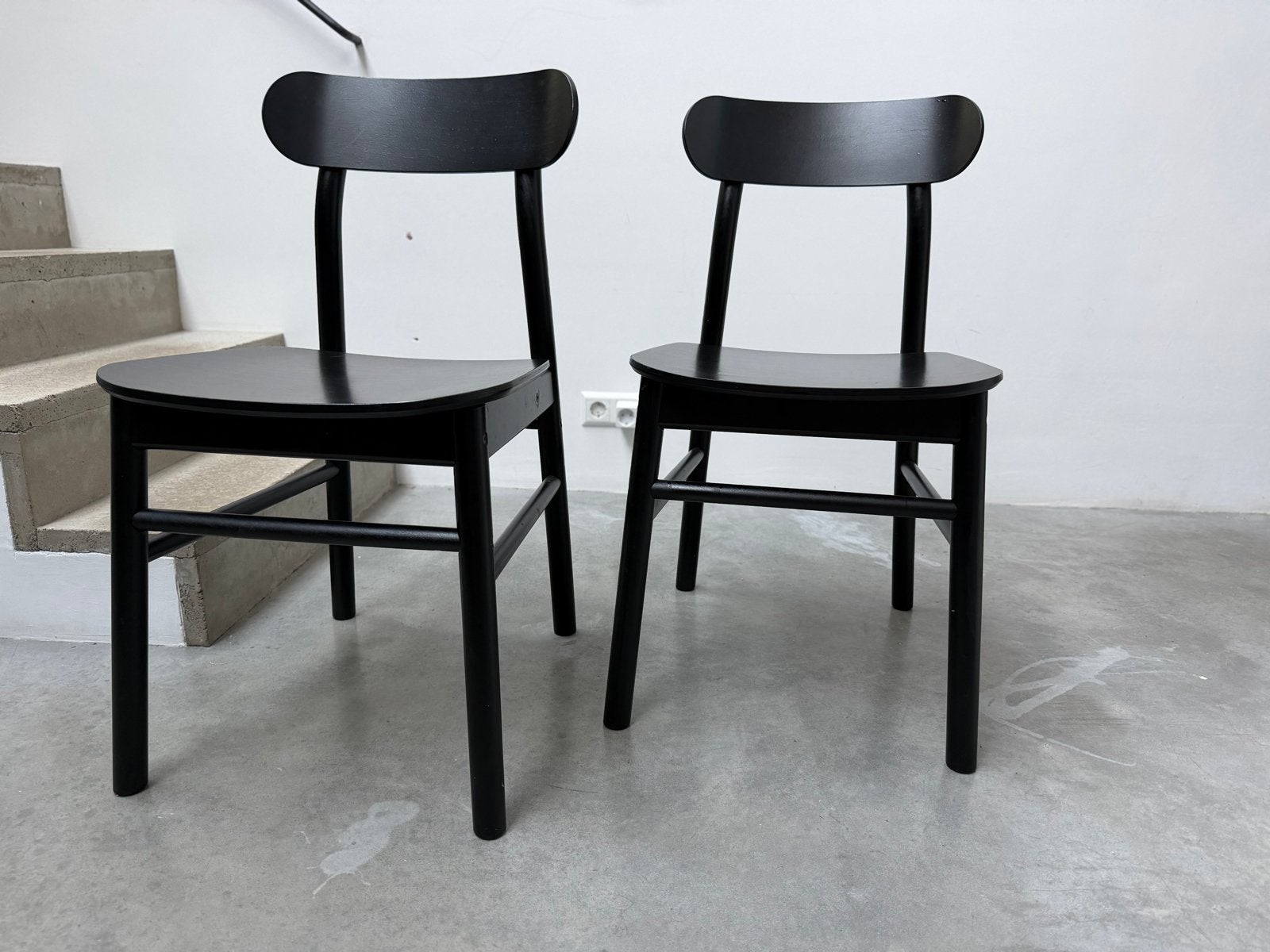 2x IKEA RÖNNINGE stoelen - Zwart, Hout – zo goed als nieuw, Ophalen, Twee, Zwart, Zo goed als nieuw