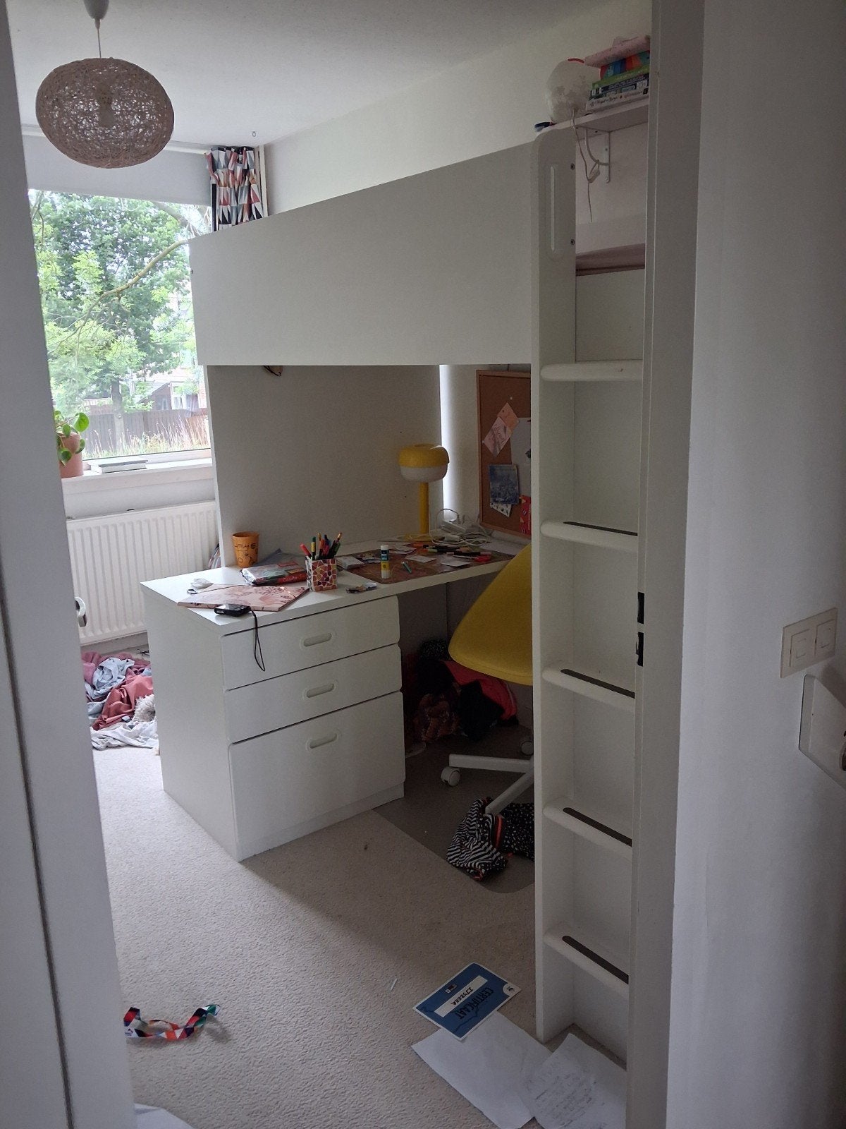 Hoogslaper Ikea (Smastad) met bureau, kast en planken - wit, Ophalen, 85 tot 100 cm, Gebruikt, Hoogslaper of Stapelbed
