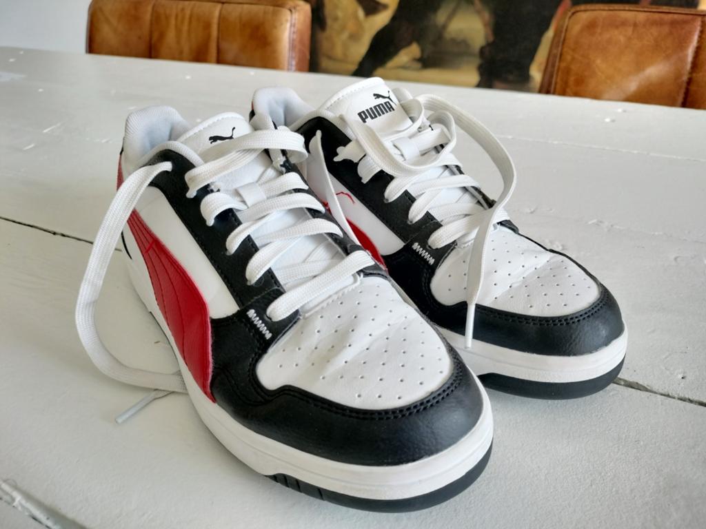 Puma maat 41 als nieuw!, Puma, Wit, Ophalen of Verzenden, Sneakers of Gympen