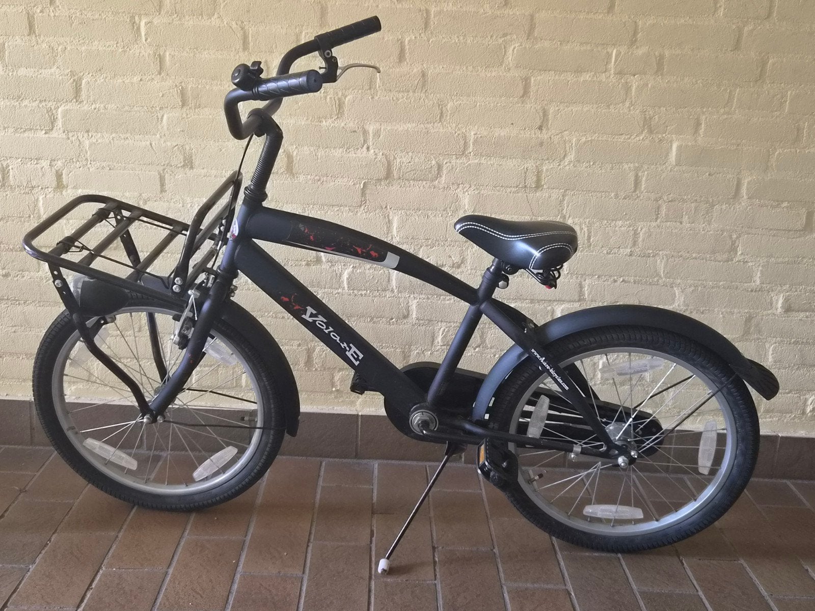 Volare kinderfiets 20 inch met voordrager o goed als nieuw, Fietsen en Brommers, Ophalen, Terugtraprem, 16 tot 20 inch, Volare