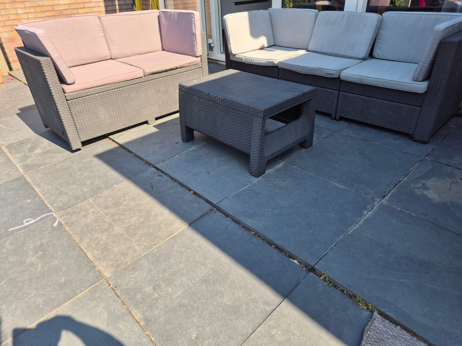 Tuinbanken met tafel, Ophalen, Gebruikt, Bank