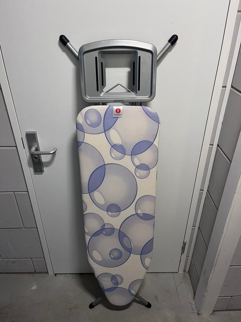 Brabantia strijkplank, Ophalen, Zo goed als nieuw