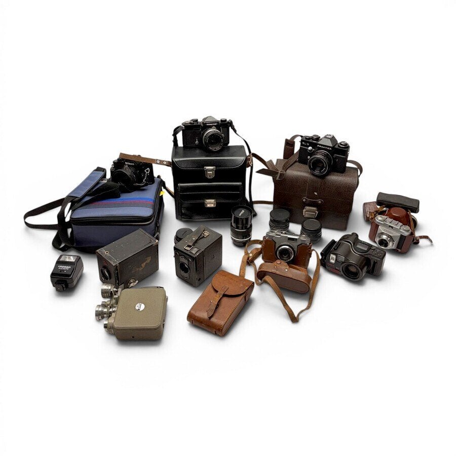 Lot fotocamera's (10x), o.a. Nikkormat, Nikon & Praktika, Ophalen of Verzenden