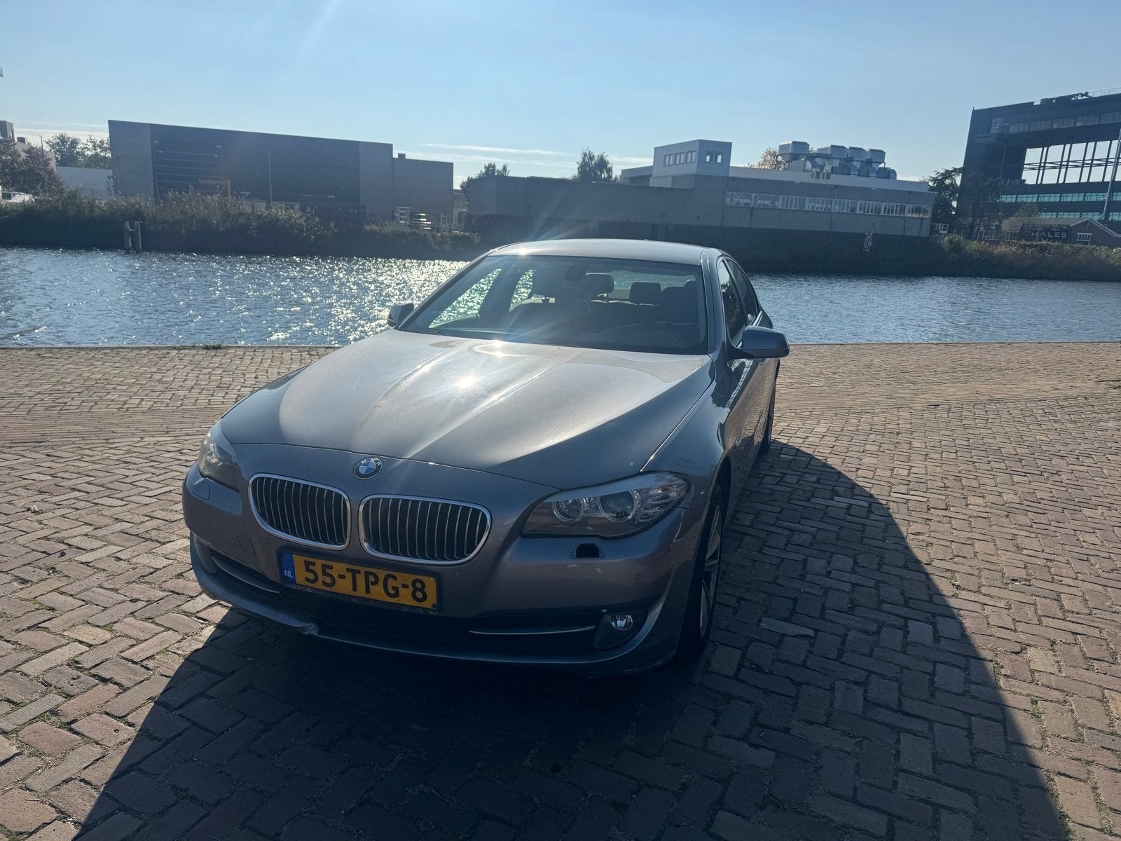 BMW 5-Serie 520i 184pk Aut. 2012 EXPORT, Auto's, Achterwielaandrijving, 4 cilinders, 2000 kg, Origineel Nederlands