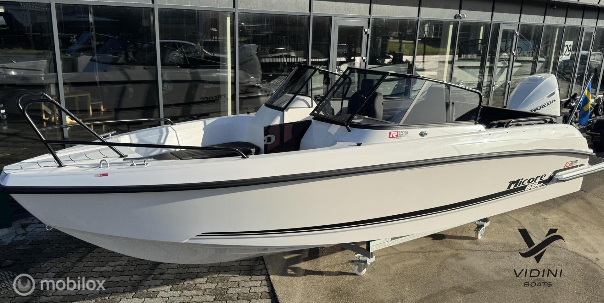 Micore 68BR R-design met Honda 200pk V6 *Zweedse kwaliteit*, Watersport en Boten, -, -, 200 pk of meer, Micore