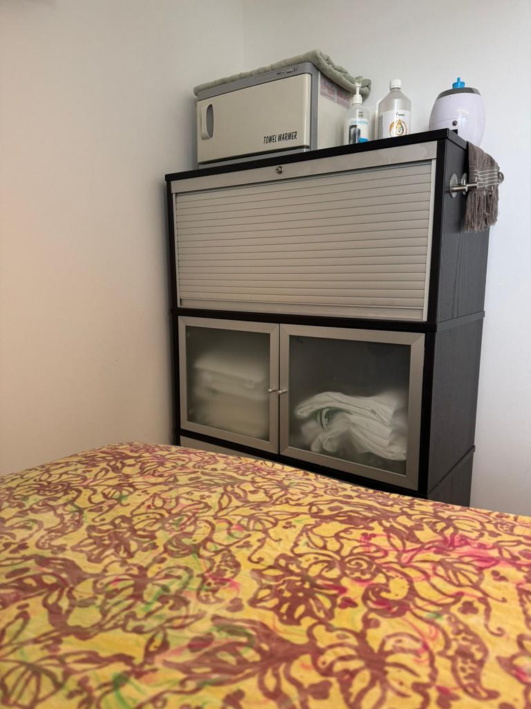 Massage voor vrouwen, Diensten en Vakmensen, Welzijn | Masseurs en Massagesalons, Ontspanningsmassage