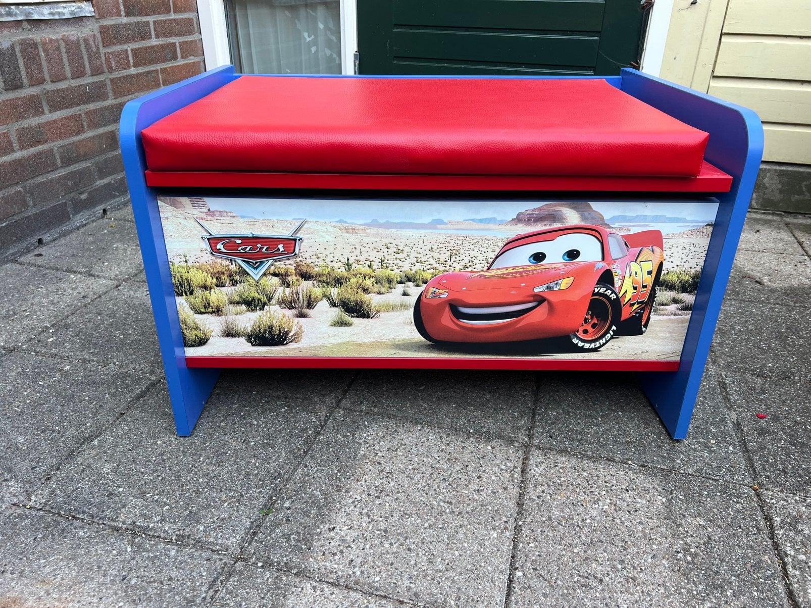 Speel/opbergkist met kussen van het Thema Cars, Ophalen, Gebruikt, Overige typen