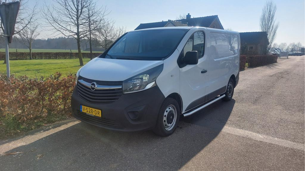 Opel Vivaro 1.6 CDTI L1H1 Edition AIRCO/NAVI BJ 2017, Auto's, Bestelauto's, Bedrijf, Te koop, ABS, Airconditioning, Alarm, Bluetooth