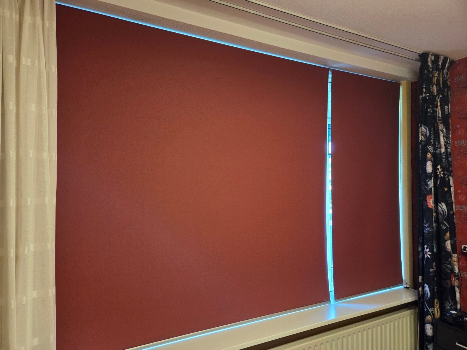 Luxaflex rolgordijnen - 2 stuks, rood/bruin cm, Ophalen, Modern, Luxaflex, Zo goed als nieuw, 200 cm of meer