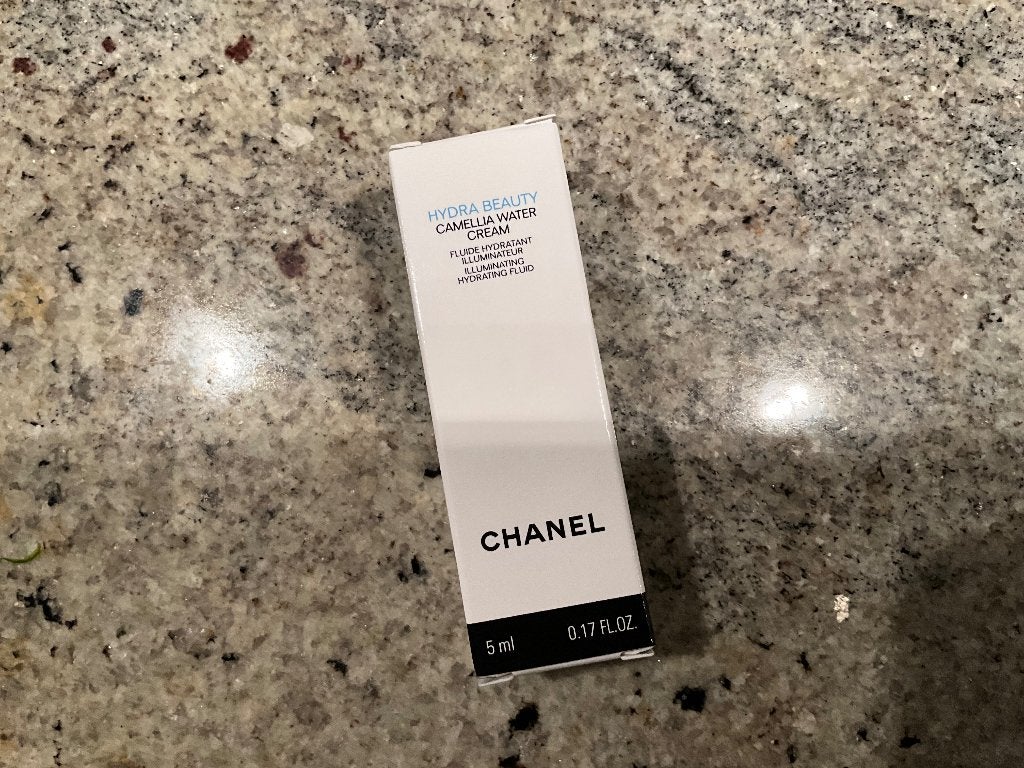 Chanel Hydra beauty CAMELLIA WATER CREAM 5ml, Ophalen, Nieuw, Gehele gezicht