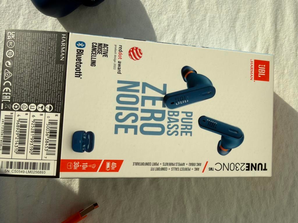 JBL Tune 230NC TWS oortjes - Zo goed als nieuw, blauw, Audio, Tv en Foto, Koptelefoons, Ophalen of Verzenden, Zo goed als nieuw